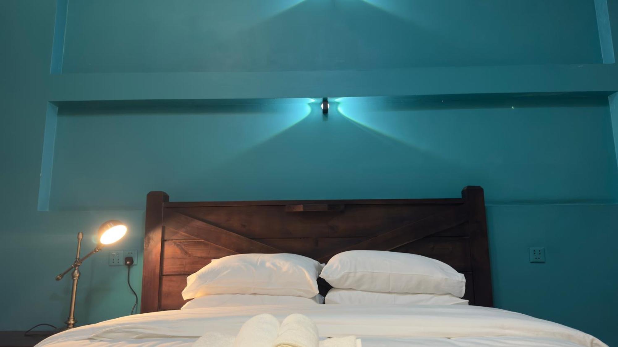 The J Break Boutique Otel Kampot Dış mekan fotoğraf