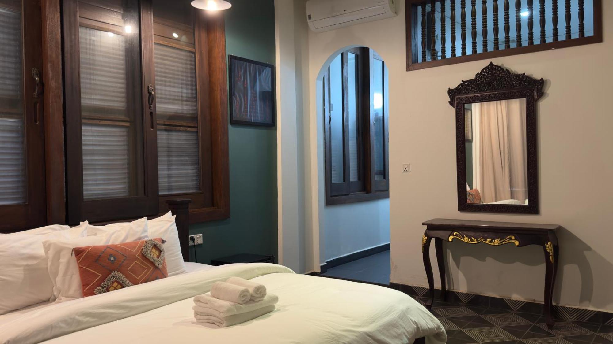 The J Break Boutique Otel Kampot Dış mekan fotoğraf
