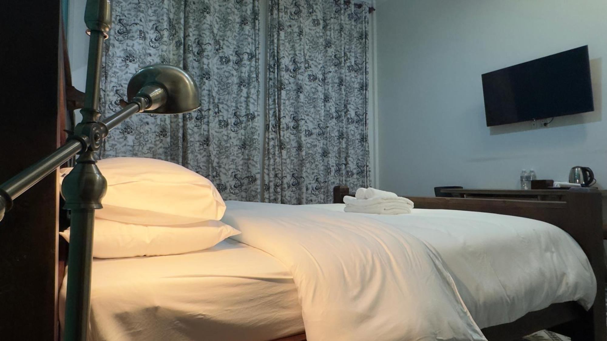 The J Break Boutique Otel Kampot Dış mekan fotoğraf