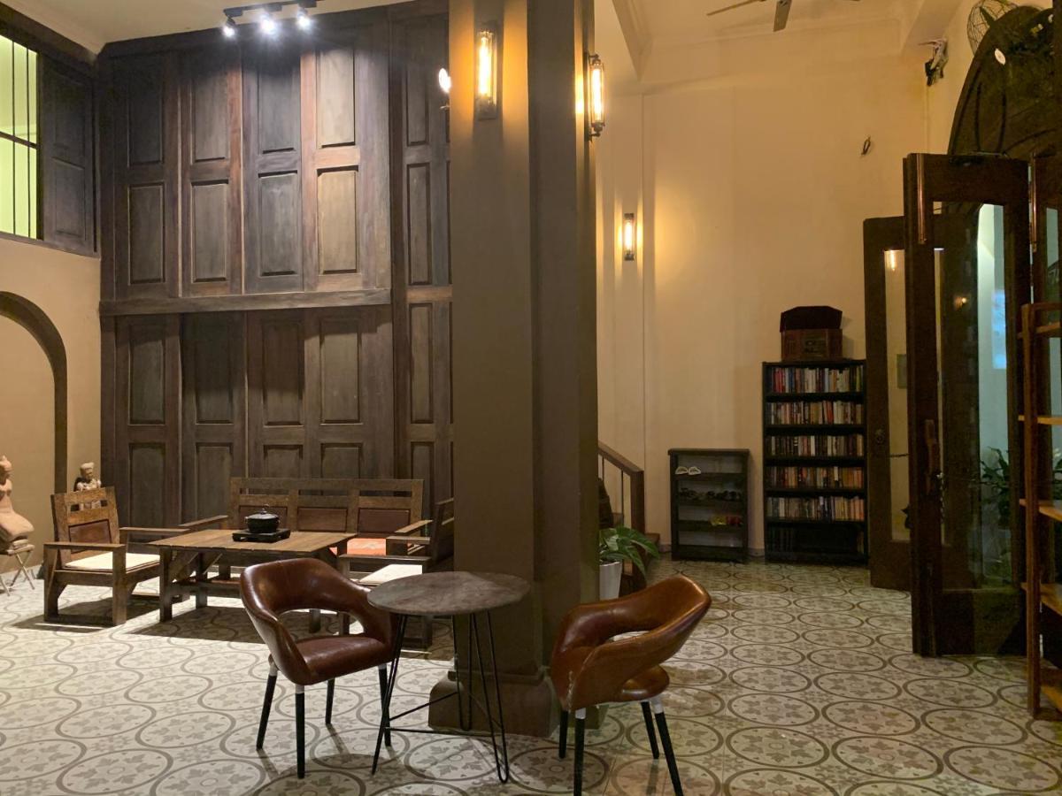 The J Break Boutique Otel Kampot Dış mekan fotoğraf