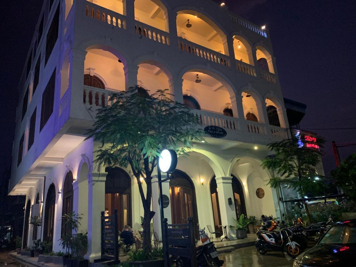 The J Break Boutique Otel Kampot Dış mekan fotoğraf